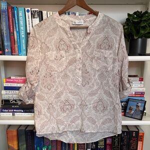 Carve Designs Cream Paisley Blouse